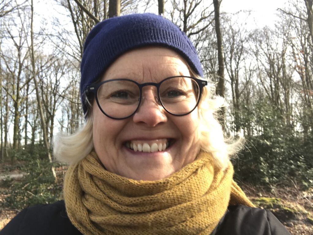 459D9CAA-D724-4E98-AE26-8F2D4360F034 (Medium)